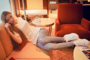 妻子偷情被老公当街捅死-神马国语版全集