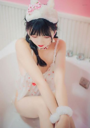 青草婷婷-午夜日本电影免费
